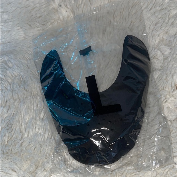 Black plastic tips for a shoe tree right and left - Picture 1 of 3